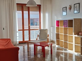 Appartamento in Vendita a Pontedera, 134'000€, 90 m²