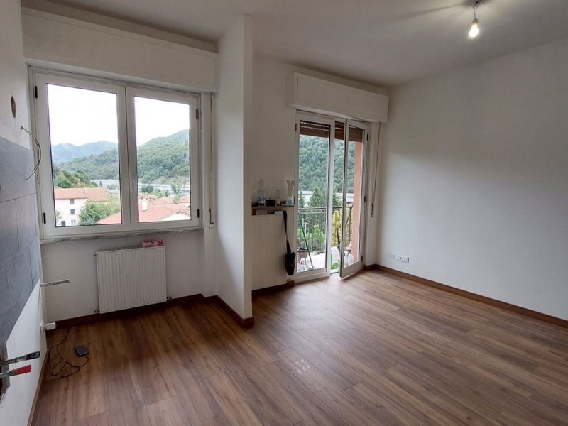 Trilocale in Vendita a Busalla, zona Sarissola, 69'000€, 75 m²