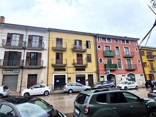 Attività commerciale in Vendita a Avellino, 35'000&euro;, 43 m²