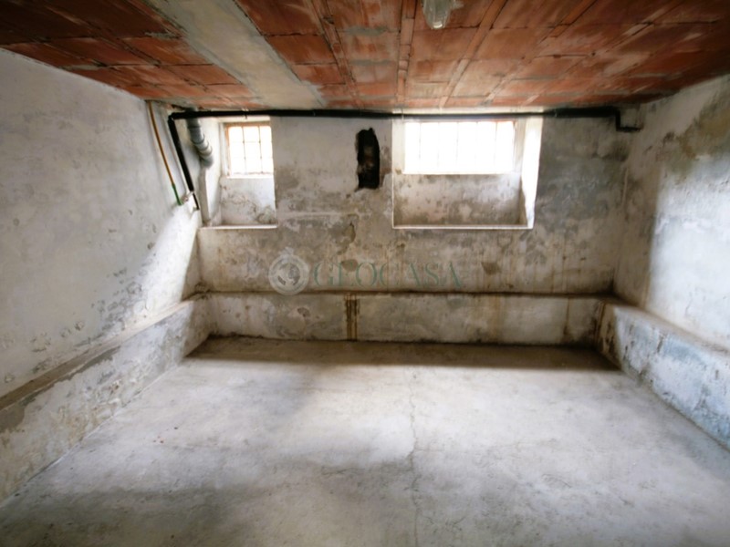 Trilocale in Vendita a La Spezia, zona Periferia EST, 110'000€, 90 m²