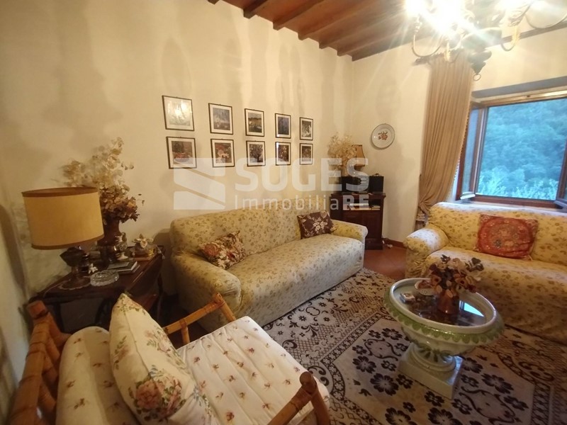 Casa Semi Indipendente in Vendita a Londa, zona Fornace, 139'000€, 110 m², arredato