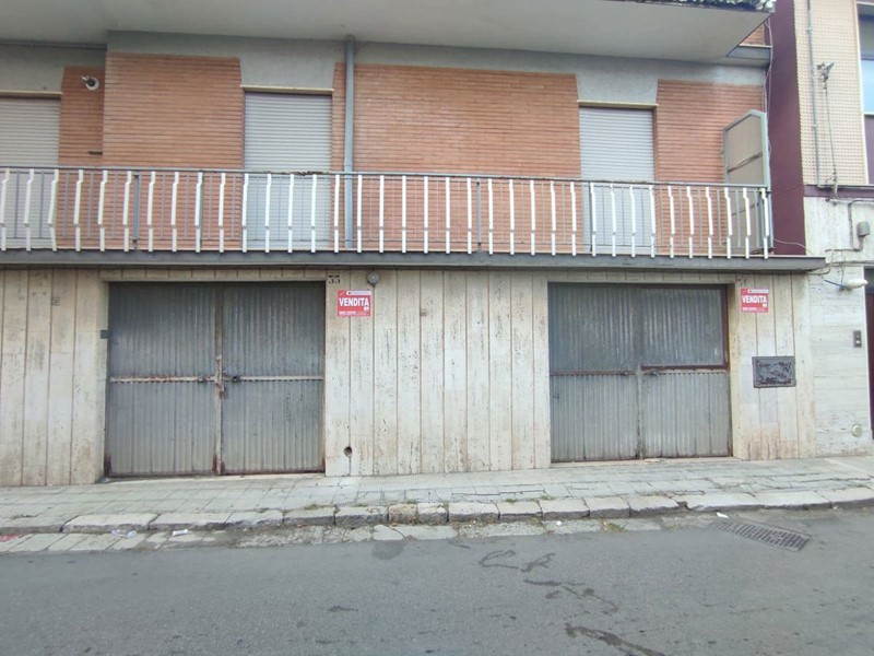 Magazzino in Vendita a San Severo, 59'000&euro;, 130 m²