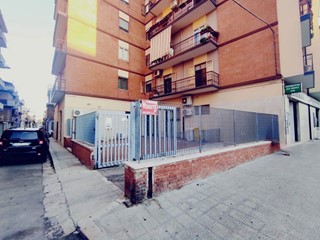 Magazzino in Vendita a San Severo, 59'000&euro;, 186 m²