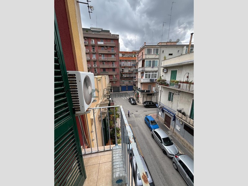 Bilocale in Vendita a Bari, 72'000€, 60 m²