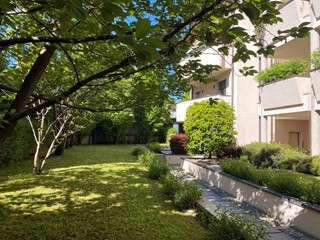 Trilocale in Vendita a Monza, 250'000€, 81 m², arredato, con Box