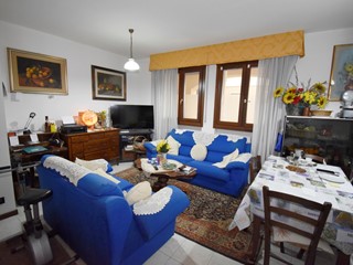 Trilocale in Vendita a Arzignano, 115'000€, 59 m²