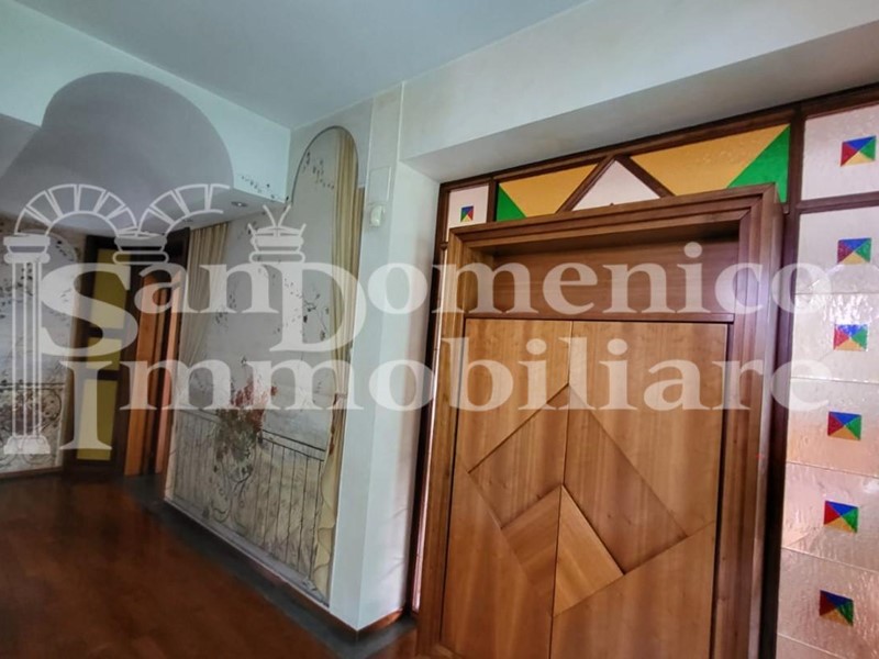 Villa in Vendita a Casciana Terme Lari, zona Perignano, 550'000€, 342 m², arredato