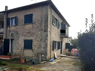 Casa Semi Indipendente in Vendita a Seravezza, zona Pozzi, 225'000&euro;, 135 m²
