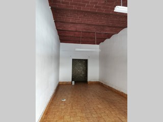 Immobile commerciale in Affitto a Poggibonsi, 450€, 50 m²