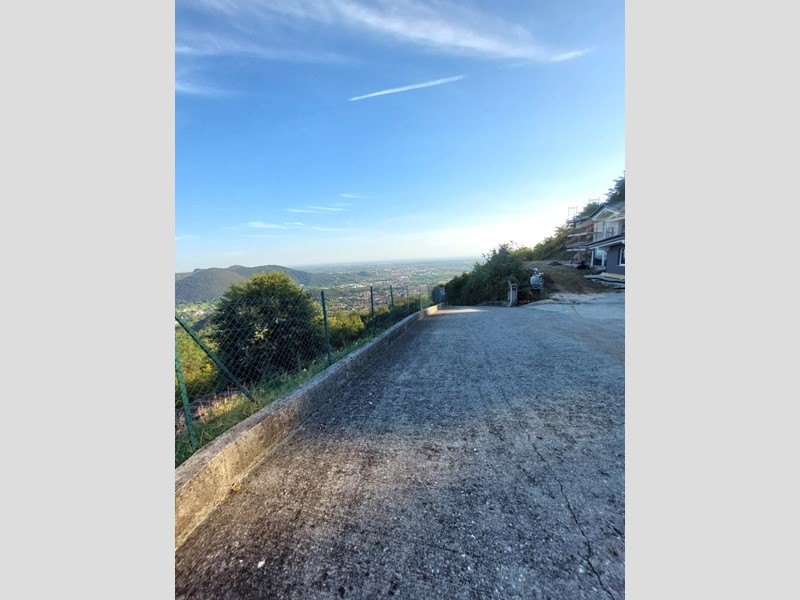 Terreno edificabile in Vendita a Botticino, 250'000€, 