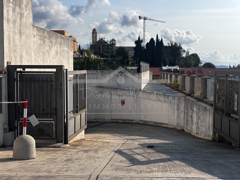 Box in Vendita a Savona, 48'000€, 19 m²