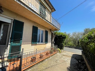 Casa Semi Indipendente in Vendita a Ameglia, 180'000&euro;, 72 m²