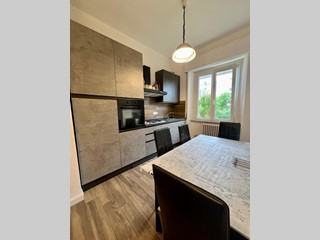 Quadrilocale in Vendita a Pisa, 192'000€, 92 m²