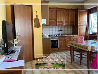 Appartamento in Vendita a Cerreto Guidi, zona Lazzeretto, 149'000€, 100 m², con Box