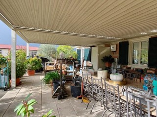 Attico in Vendita a Porcari, 480'000€, 150 m², arredato