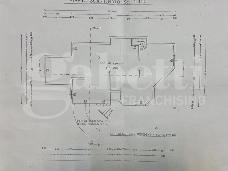 Villa in Vendita a Palmas Arborea, 240'000€, 450 m²
