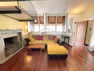 Bilocale in Vendita a Ponte San Pietro, 170'000€, 80 m², arredato, con Box