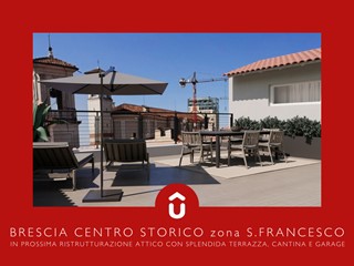 Quadrilocale in Vendita a Brescia, zona Centro Storico, 1'270'000€, 274 m², con Box