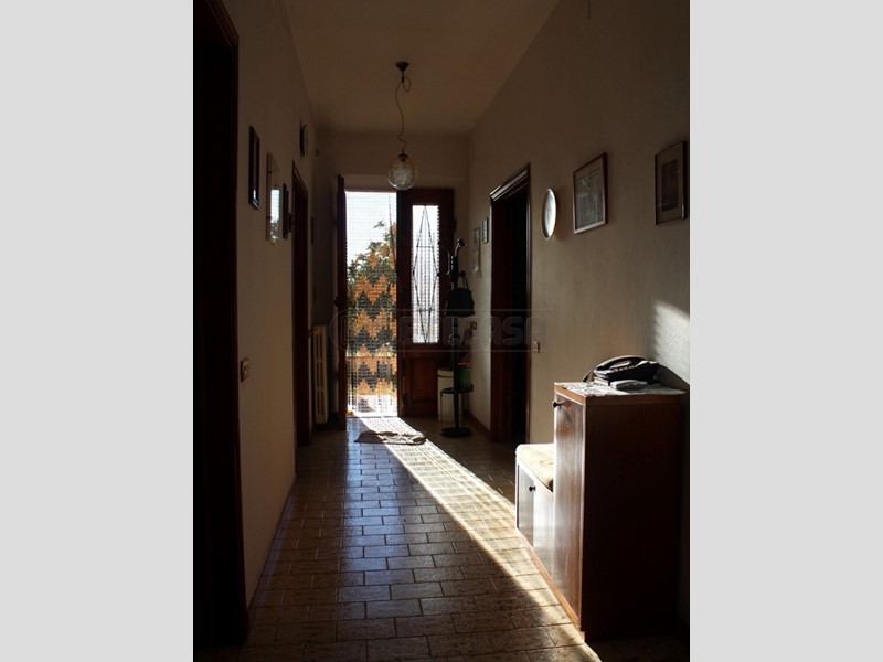 Casa Indipendente in Vendita a Santa Maria a Monte, zona Melone, 185'000€, 150 m²