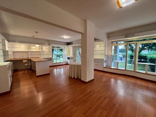 Attività commerciale in Vendita a Pisa, 63'000€, 63 m²