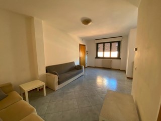 Quadrilocale in Vendita a Cecina, 190'000€, 90 m², con Box