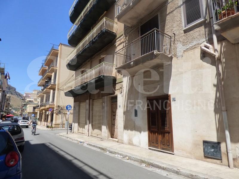 Monolocale in Vendita a Bagheria, 35'000€, 42 m²
