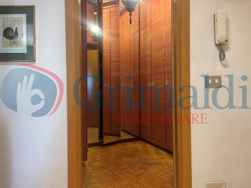 Villa in Vendita a Roma, 599'000€, 182 m², arredato