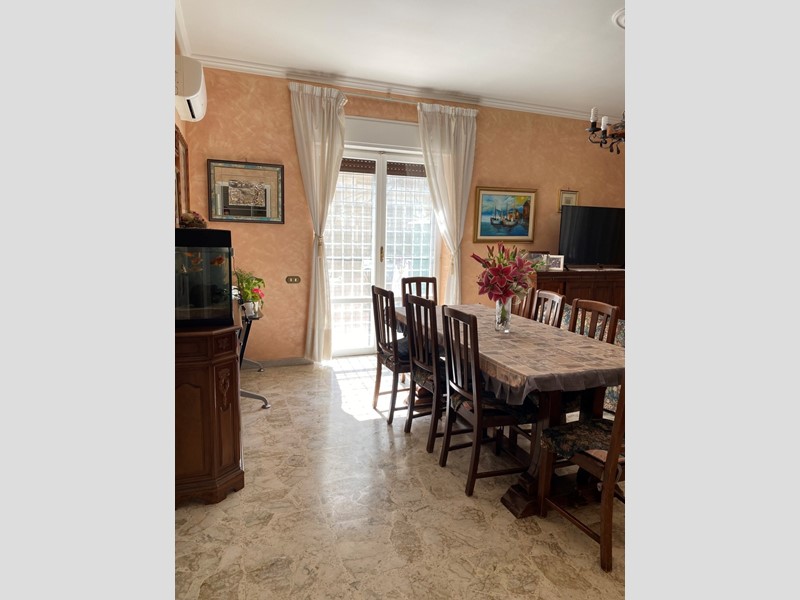 Appartamento in Vendita a Monterotondo, 210'000€, 120 m²