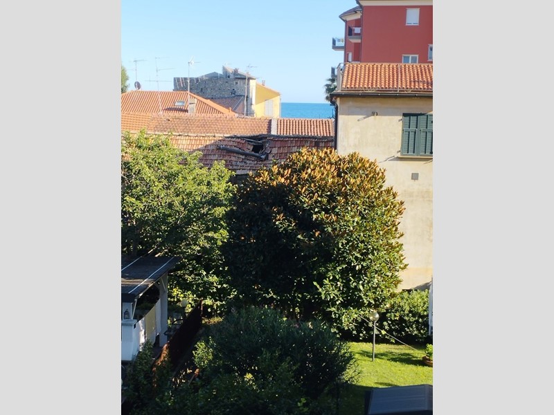 Bilocale in Vendita a Andora, 215'000€, 45 m², arredato