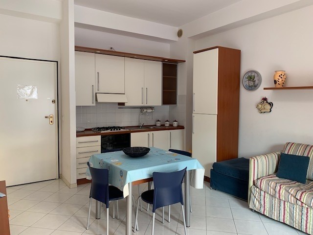 Bilocale in Affitto a Alassio, 900€, 45 m², arredato