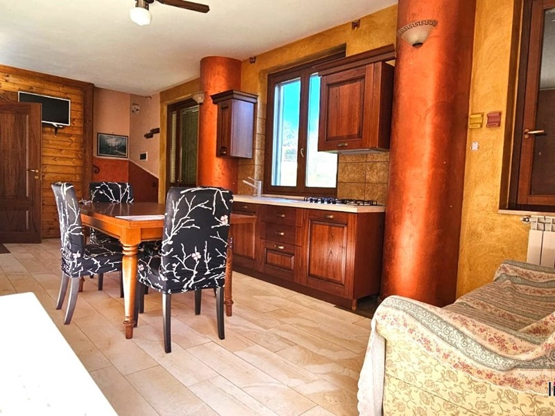 Appartamento in Vendita a Casole d'Elsa, 220'000€, 150 m²