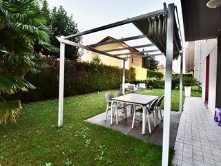 Quadrilocale in Vendita a Paderno Dugnano, 425'000€, 200 m²