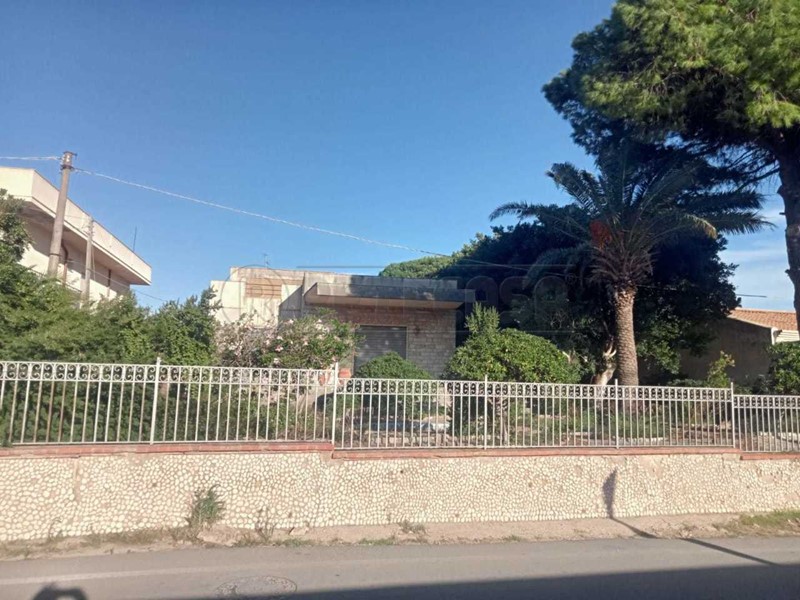 Villa in Vendita a Castelvetrano, zona Selinunte paese, 360'000&euro;, 200 m²
