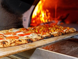 Attività commerciale in Vendita a Capannori, 110'000€, 150 m²