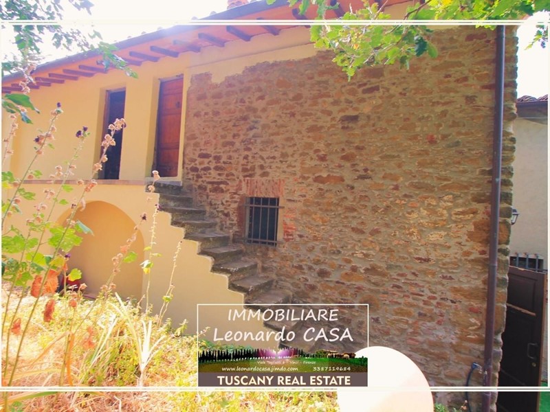 Casale in Vendita a Vinci, 149'000€, 130 m², arredato