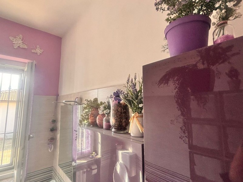 Villa bifamiliare in Vendita a Mezzanino, 175'000€, 150 m²