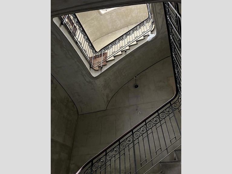 Ufficio in Affitto a Palermo, 1550 m²