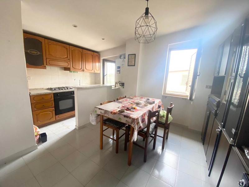 Trilocale in Vendita a Città Sant'Angelo, 70'000€, 70 m²