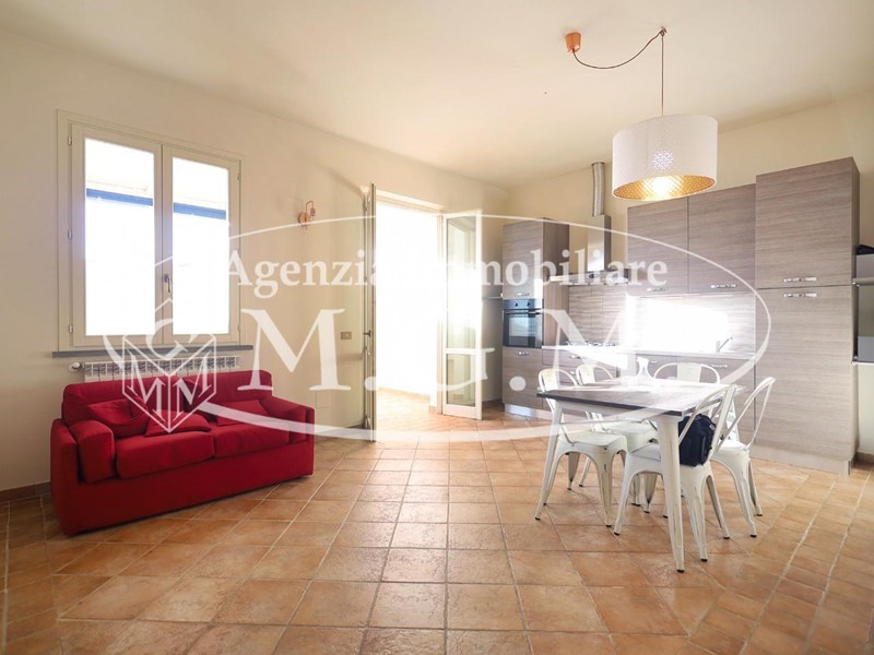 Quadrilocale in Vendita a Ponsacco, 140'000€, 85 m², arredato, con Box