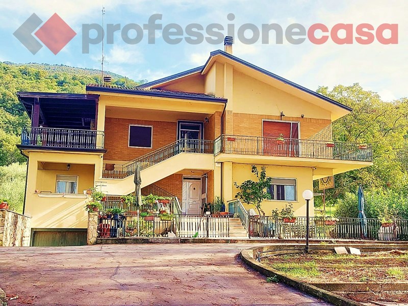 Casa Indipendente in Vendita a Castrocielo, 299'000€, 600 m²