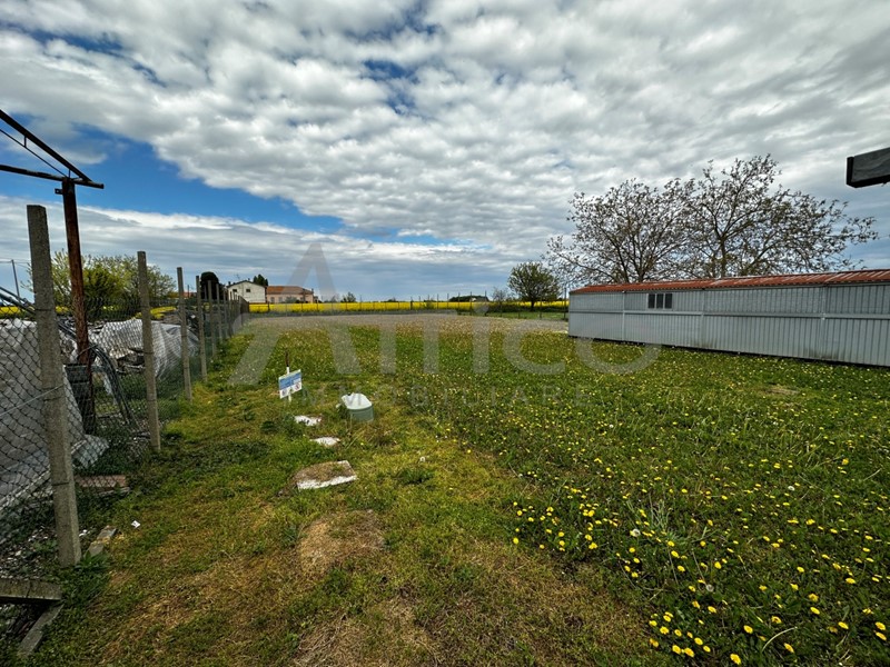 Casa Semi Indipendente in Vendita a Crespino, zona Selva, 68'000&euro;, 100 m², con Box