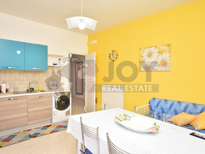 Appartamento in Vendita a Lecce, 245'000€, 112 m², arredato