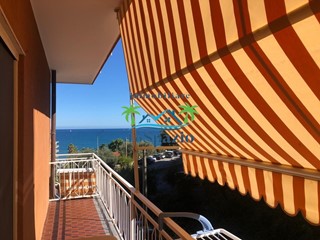 Bilocale in Vendita a Andora, zona Marina Di Andora, 180'000€, 40 m², arredato