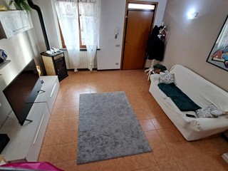 Villetta a schiera in Vendita a Peccioli, zona Fabbrica, 180'000€, 200 m², con Box