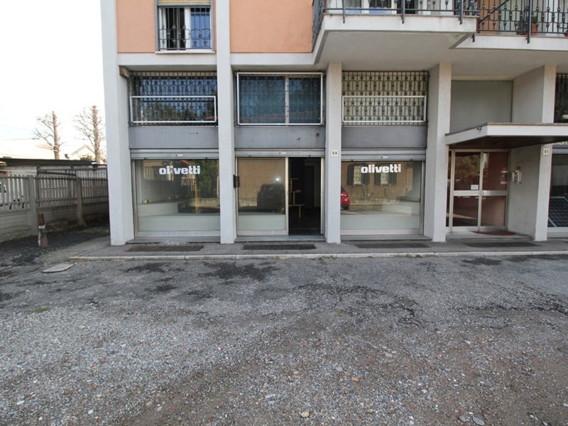Negozio in Vendita a Fagnano Olona, 58'000€, 110 m²
