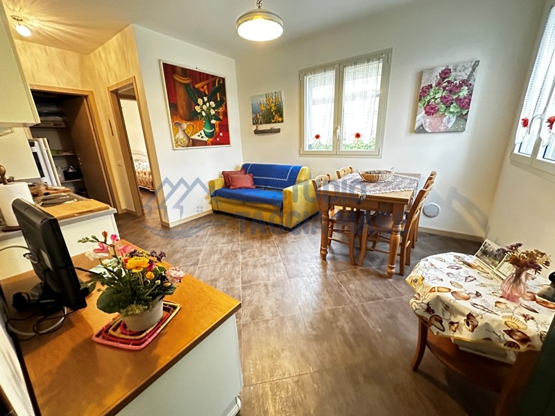 Bilocale in Vendita a Civezza, 159'000€, 45 m², arredato