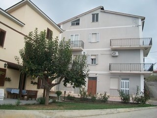 Trilocale in Vendita a Castel Frentano, 115'000€, 145 m²