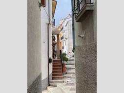 Casa Indipendente in Vendita a Civitaluparella, 45'500€, 110 m²