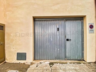 Box in Vendita a Piombino, zona Riotorto, 45'000&euro;, 38 m², con Box