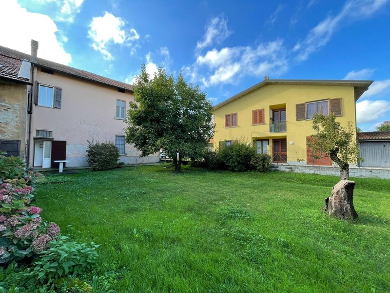 Trilocale in Vendita a Ossago Lodigiano, 149'000€, 110 m²